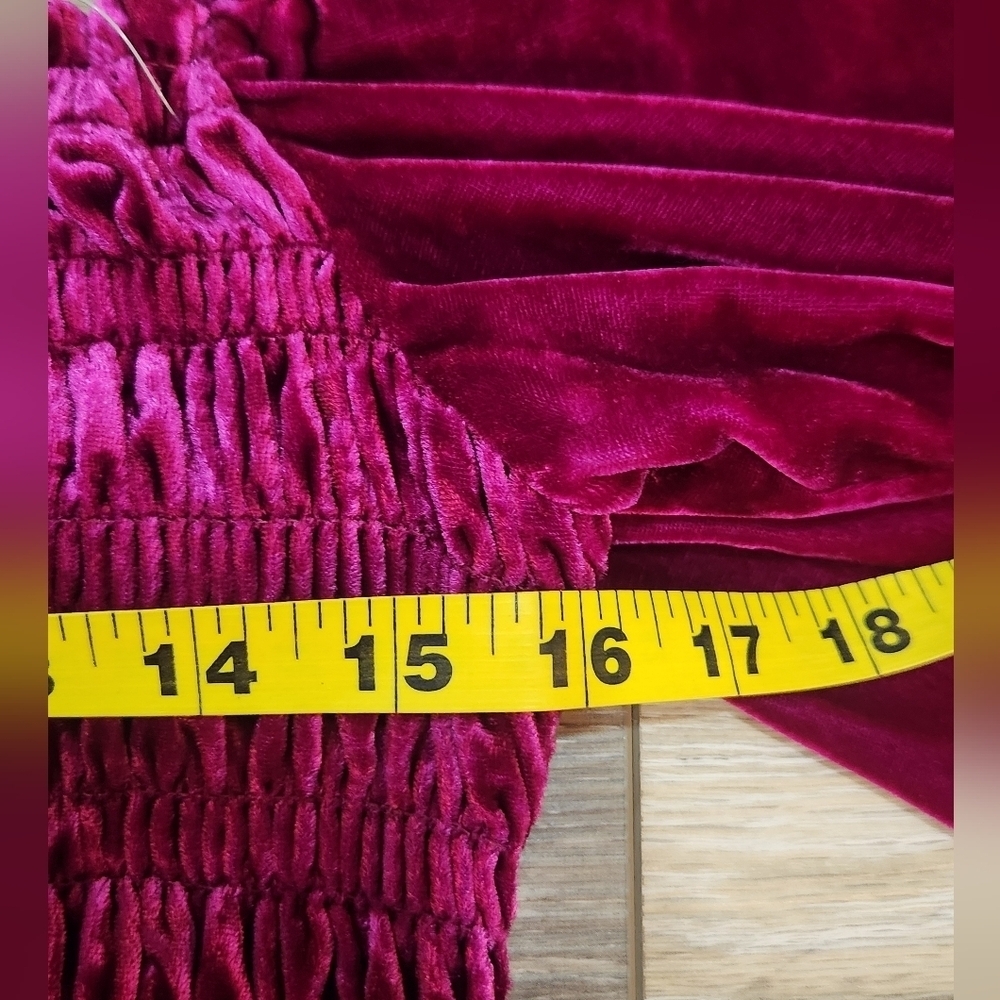 Anthropologie Puff Sleeve Velvet Fuschia Crop Blouse Size Large - Picture 4 of 7